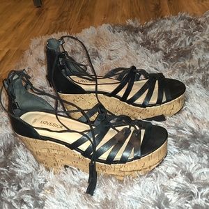 Gladiator. Platform sandals 10w